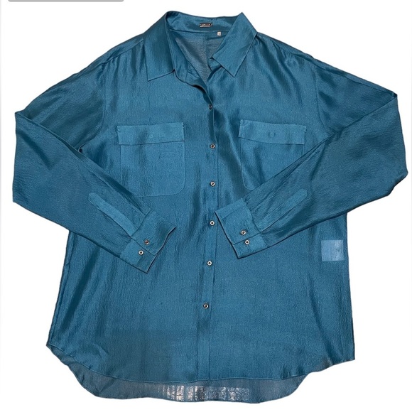 100% silk long sleeve shirt for women color blue size M Bottom Down top - Picture 5 of 9
